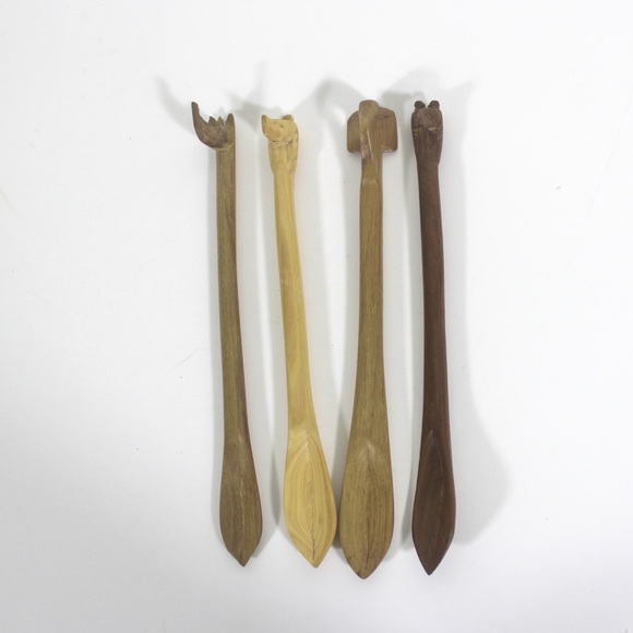 Vintage Set of Carved Safari Animal Wood Condiment or Sugar Spoons, Set of Four - Picture 2 of 10